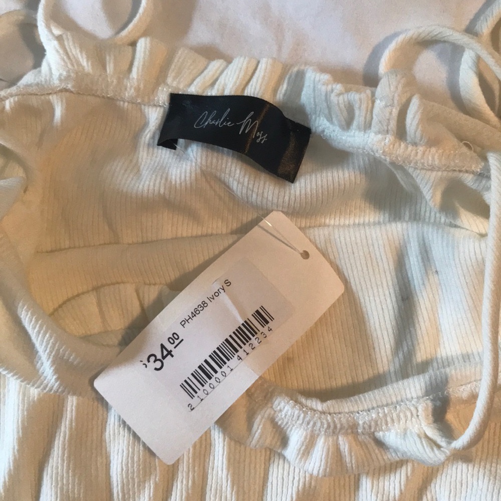 Cream Bodysuit - Picture 3 of 3